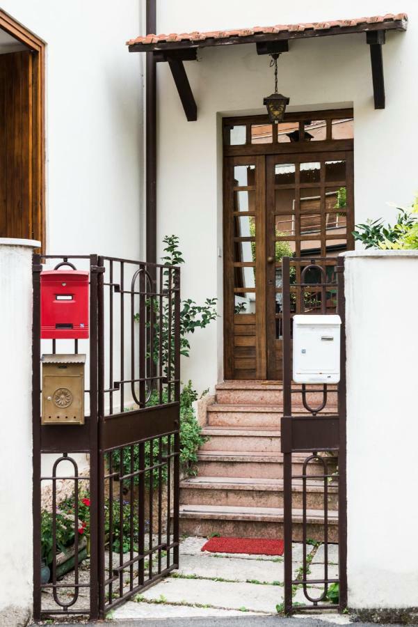 Casa↨Di Amore E Psiche เวโรนา ภายนอก รูปภาพ