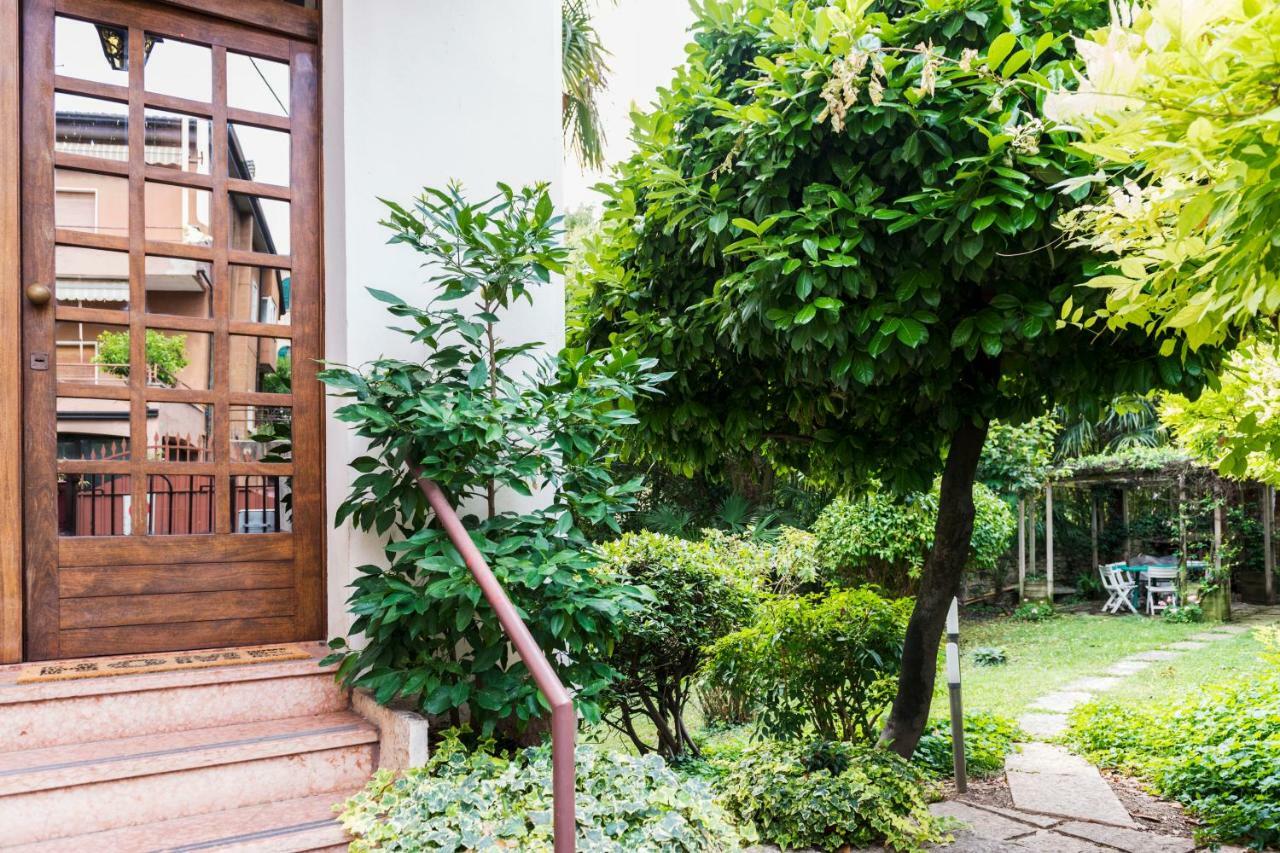 Casa↨Di Amore E Psiche เวโรนา ภายนอก รูปภาพ